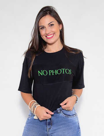 Blusa Atacado Cropped Feminino Revanche No Photos Preto Frente