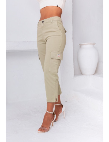 Calça cropped color com bolso cargo atacado feminina Revanche Idrija Verde