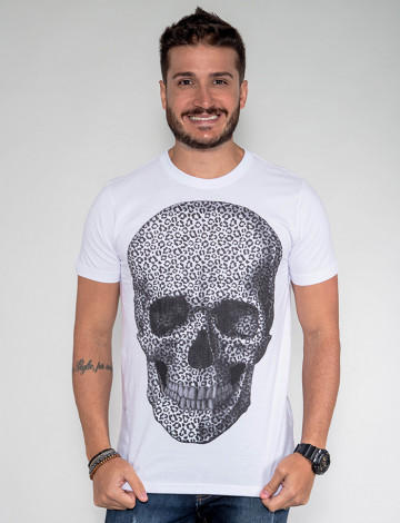 Camiseta Atacado Caveira Masculina Revanche Camboja Branco Frente