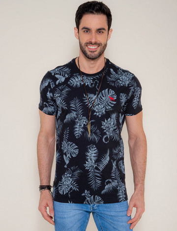 Camiseta Atacado Estampa Masculina Revanche Folhagem Preta Frente