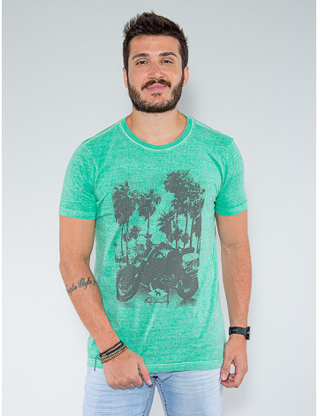 Camiseta Atacado Masculina Revanche Armand Verde