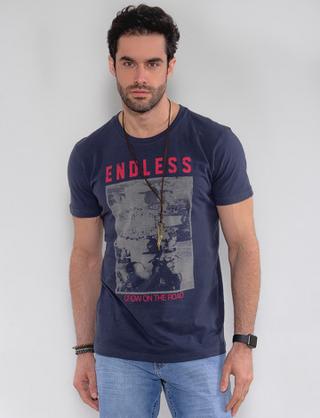 Camiseta Atacado Masculina Revanche Endless Azul Marinho Frente