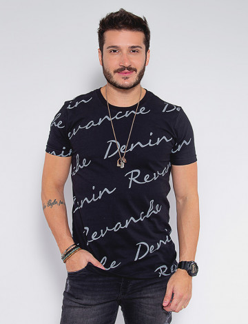 Camiseta Atacado Masculina Revanche Karel Preto Frente