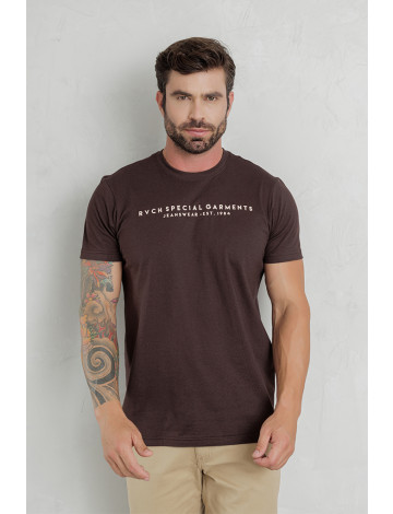 Camiseta Estampada Atacado Masculino Revanche Cólofon Marrom