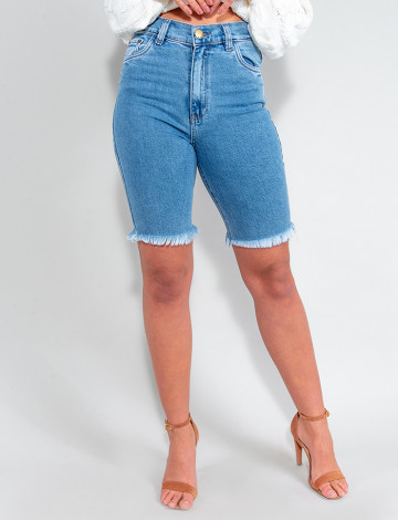 Bermuda Jeans Atacado Hot Pants Feminina Revanche Adelia Azul Frente