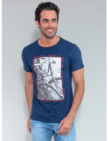 Camiseta Atacado Masculino Revanche Emils Azul Marinho Frente