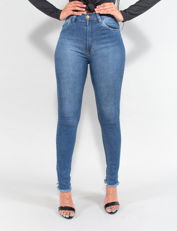 Calça Jeans Atacado Cigarrete Hot Pants Feminina Revanche Opaline Azul Frente