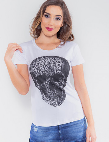 Camiseta Atacado Caveira Feminina Revanche Eslovénia Branco Frente