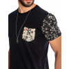 Camiseta Atacado Bolso Estampado Masculina Revanche Riga Preta Detalhe