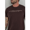 Camiseta Estampada Atacado Masculino Revanche Cólofon Marrom