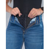 Calça Jeans Atacado Cigarrete com Cinta Feminina Revanche Fit Belt Adalie Azul Detalhe 2