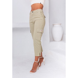 Calça cropped color com bolso cargo atacado feminina Revanche Idrija Verde